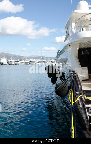 Puerto Banus Marina in Andalusien Spanien Stockfoto