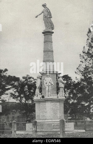 Soldaten - dieses Denkmal in Pietermaritzburg, in Natal, in Erinnerung an die Natal Kolonialsoldaten errichtet, in dem schrecklichen Massaker von Isandhlwana in den Zulu Krieg 1890er Jahren fiel Stockfoto