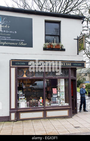 Eine Mäßigung Bar in Rawtenstall, einer ehemaligen Baumwolle Stadt in Lancashire Stockfoto