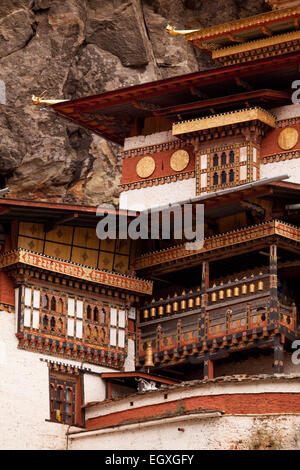 Detail der Taktsang Kloster, wahrscheinlich der bekannteste Ort in Bhutan Stockfoto