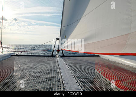 TS42 vorstellen, Katamaran-Bauweise von Christophe Barreau und von Marsaudon Composites, Lorient, Morbihan, Frankreich gebaut. Stockfoto