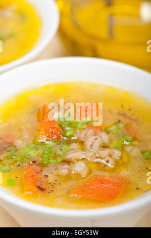 traditionellen syrischen Gerste Brühe Suppe Aleppo Stil namens Talbina oder Tirbiyali typische Gerichte nach dem Ramadan Stockfoto