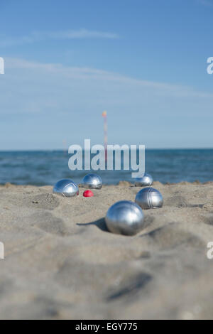 Italien, Adria, Boccia Boccia im sand Stockfoto