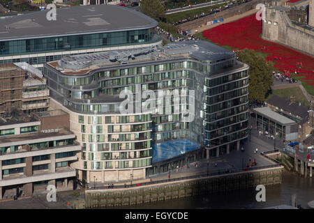 Ansichten aus der Scherbe an der London Bridge, die Skyline von London UK Stockfoto
