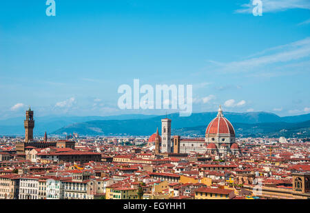 Panorama der Stadt mit Kathedrale von Florenz mit der Kuppel von Brunelleschi, Florenz, Palazzo Vecchio, UNESCO-Weltkulturerbe Stockfoto