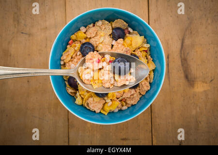 Glutenfrei-Müsli mit Heidelbeeren Stockfoto