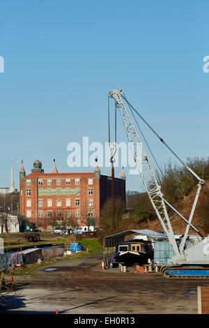 Tim Knowles im Besitz Canal Mühle, Botany Bay Dörfer Einkaufszentrum seit 1995 in Chorley Lancashire am Leeds-Liverpool-Kanal entlang Stockfoto