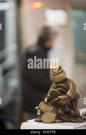 Kunstwerk in der U-Bahn an der 14th Street Künstlers Tom Otterness namens Underground Leben in Manhattan in New York-Nordamerika-USA Stockfoto