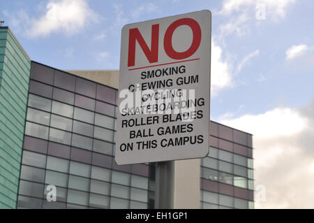 Beschreibung/Liste der Dinge nicht zu tun, auf einem Uni-campus Stockfoto