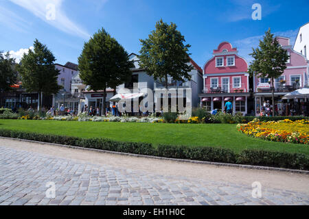 historische Häuser am ändern Strom Hafen, Stadt Warnemünde, Mecklenburg-Vorpmmern, Deutschland, Europa Stockfoto