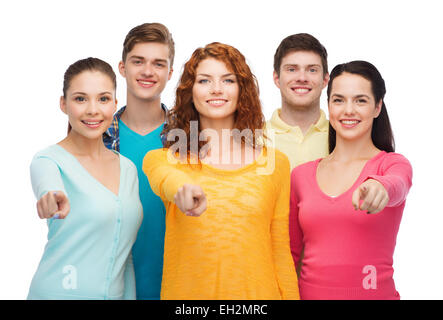 Gruppe von lächelnden Jugendlichen Stockfoto