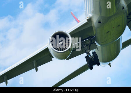 Annäherung an Flugzeug, Flughafen Frankfurt, Frankfurt, Hessen, Deutschland Stockfoto