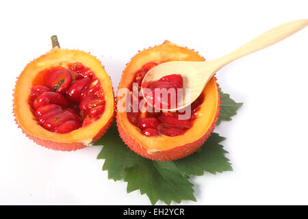 GAC Frucht, Baby Jackfrucht, stacheligen bitterer Kürbis, süß-Grourd oder Cochinchin Kürbis Stockfoto