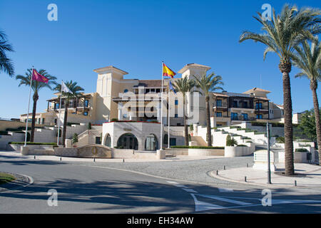 Eingang zum Intercontinental Hotel und Spa im Mar Menor Golf Resort in Murcia, Spanien Stockfoto