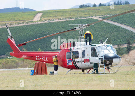 In Brandbekämpfung in Tte verwendet Brandbekämpfung Flugzeuge in Stellenbosch Western Cape Südafrika Reinigung vor dem Dienst Stockfoto