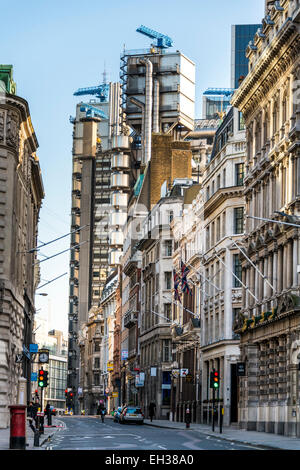 Tiefblicke Cornhill, Lloyds Gebäude, nach Hause zu der Versicherungseinrichtung Lloyd es Of London in der City of London Stockfoto