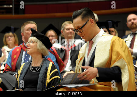 GOK Wan ist Ehrendoktor von Birmingham City University Featuring: Gok Wan wo: Birmingham, Vereinigtes Königreich bei: 01 Sep 2014 Stockfoto