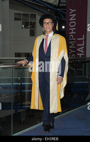 GOK Wan ist Ehrendoktor von Birmingham City University Featuring: Gok Wan wo: Birmingham, Vereinigtes Königreich bei: 01 Sep 2014 Stockfoto