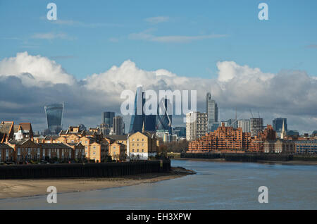 Die City of London Skyline von Canary Wharf Stockfoto