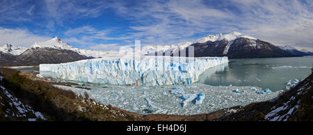 Argentinien, Patagonien, Santa Cruz, El Calafate, Perito-Moreno-Gletscher und seracs Stockfoto