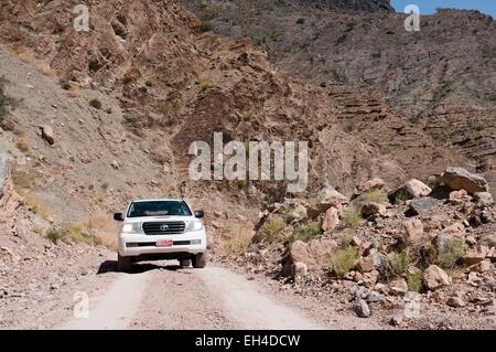 Oman, Al Batinah Provinz, eine Bergstraße in einer abgelegenen Gegend Stockfoto