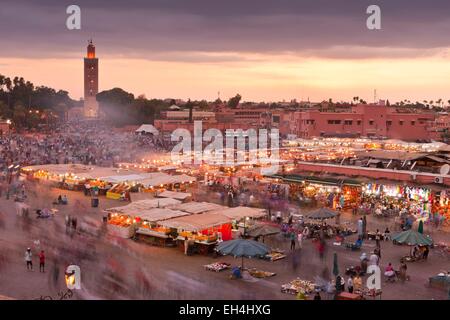 Kaiserstadt, Weltkulturerbe von der UNESCO zum Platz Jemaa El Fna Medina, Marrakesch, Marokko, Haut Atlas Stockfoto