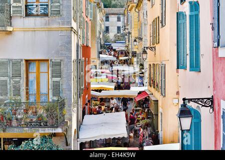 Frankreich, Alpes Maritimes, Valbonne, provenzalischer Markt im Sommer Stockfoto
