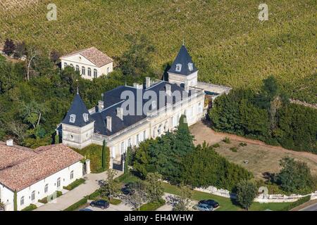 Frankreich, Gironde, Saint Estephe, Chateau Lalande Lalande (Luftbild) Stockfoto