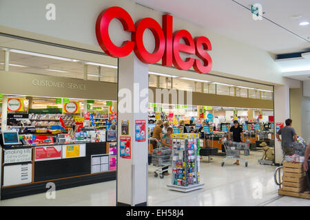 Coles Supermarkt in pittwater Place, Mona Vale, Sydney, Australien Stockfoto