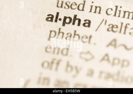 Definition des Wortes Alpha im Wörterbuch Stockfoto
