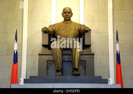 Statue von Dr. Sun Yat-Sen in der Sun Yat-Sen Gedächtnishalle, Taipei, Taiwan Stockfoto