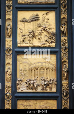 Die Tore des Paradieses in das Baptisterium San Giovanni in Florenz, Italien Stockfoto