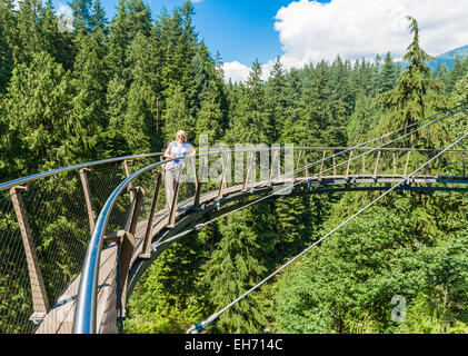 Detail der Cliff Walk an der Capilano Suspension Bridge, North Vancouver, BC. Kanada Stockfoto