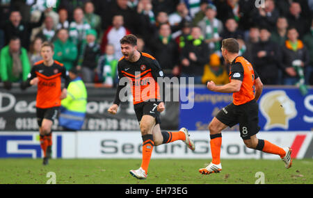 Dundee, Schottland. 8. März 2015. William Hill Scottish Cup. Dundee United vs. Celtic FC. Nadir Cifti feiert sein Ziel. Das Spiel beendete 1-1 und wird wiederholt. Bildnachweis: Aktion Plus Sport/Alamy Live-Nachrichten Stockfoto