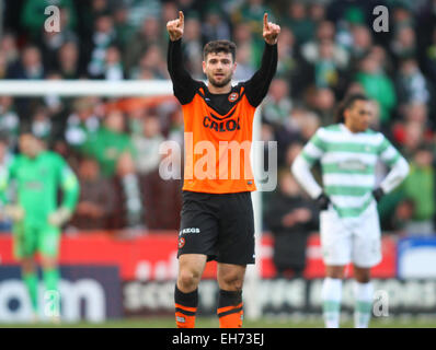 Dundee, Schottland. 8. März 2015. William Hill Scottish Cup. Dundee United vs. Celtic FC. Nadir Cifti feiert sein Ziel. Das Spiel beendete 1-1 und wird wiederholt. Bildnachweis: Aktion Plus Sport/Alamy Live-Nachrichten Stockfoto