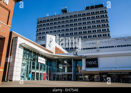 Victoria Shopping Center. Viel von Southend on Sea Zentrum hat für Handel und Einzelhandel, einschließlich "Victoria" Einkaufszentrum entwickelt. Stockfoto