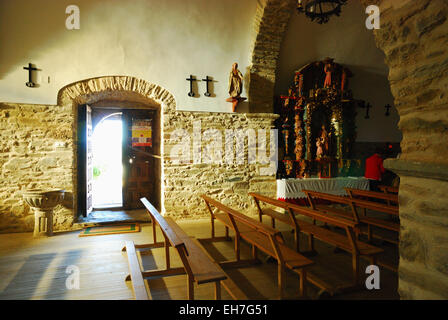 El Acebo, Comarca de El Bierzo. Sankt-Michael-Kirche Stockfoto