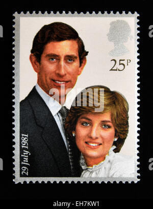 Briefmarke. Great Britain. Königin Elizabeth II. 1981.Royal Hochzeit, 29. Juli 1981. Prinz Charles und Lady Diana Spencer. 25p Stockfoto