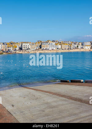 Blick von St. Ives vom Boot Slipanlage Cornwall England Europa Stockfoto