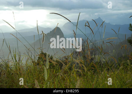 Doughboy Berg gewiegt von Nacht Kappe reicht, New-South.Wales, Australien. Stockfoto