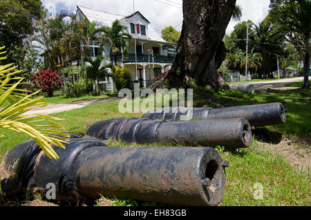 Haus der Offiziere in der alten Garnison in der Nähe der Mündung des Suriname und des Commewijne Rivers, Paramaribo, Suriname Stockfoto