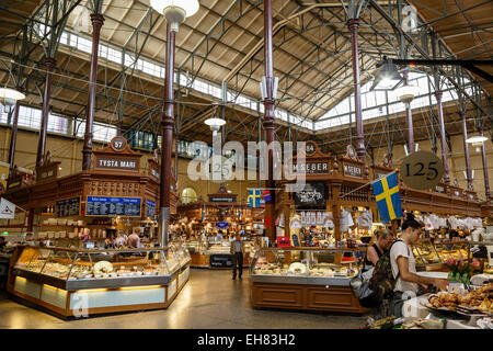 Ostermalmshallen drinnen essen, Stockholm, Schweden, Skandinavien, Europa Stockfoto