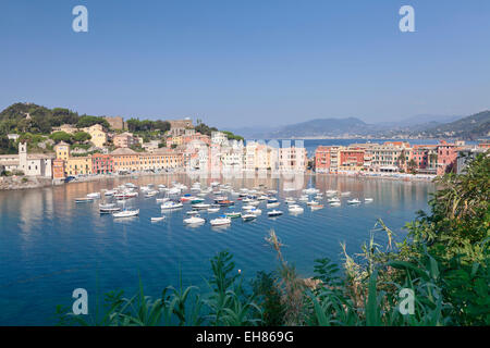 Baia del Silenzio Bay, Altstadt, Sestri Levante, Provinz Genua, Riveria di Levante, Ligurien, Italien, Europa Stockfoto