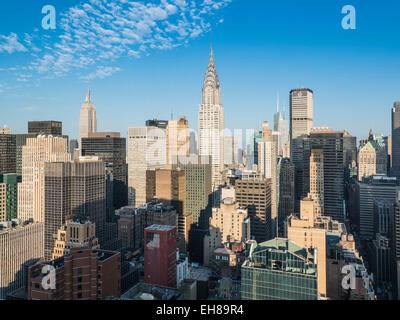 Manhattan Wolkenkratzer, darunter das Empire State Building und Chrysler Building, Manhattan, New York City, New York, USA Stockfoto