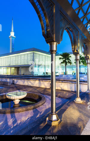 Malaysische nationale Moschee (Masjid Negara), Kuala Lumpur, Malaysia. Stockfoto