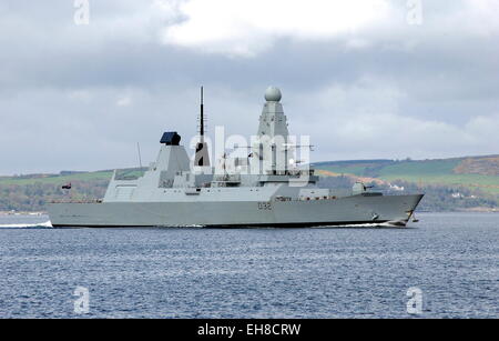 AJAXNETPHOTO - 1. MAI 2008, LARGS, SCHOTTLAND. -NEUE ART 45 ZERSTÖRER DARING (NOCH NICHT HMS) AUF PROBEFAHRTEN. FOTO: JONATHAN EASTLAND/AJAX REF: D180105 660 Stockfoto