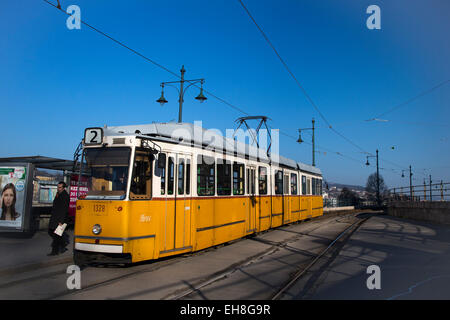 Straßenbahn in Budapest, Ungarn Stockfoto