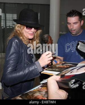 Promis am Toronto Pearson internationaler Flughafen mit: Rene Russo Where: Toronto, Kanada bei: 04 Sep 2014 Stockfoto