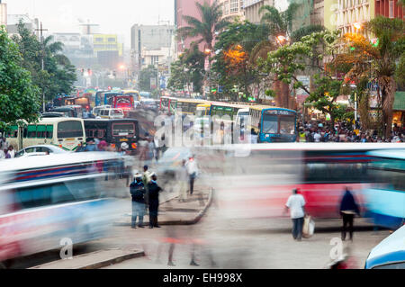 Stoßzeiten an Tom Mboya Avenue, Nairobi, Kenia Stockfoto