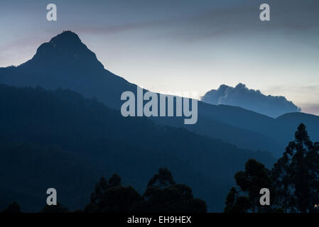 Die beleuchteten Weg Sri Pada (Adam es Peak), Sri Lanka, Asien Stockfoto